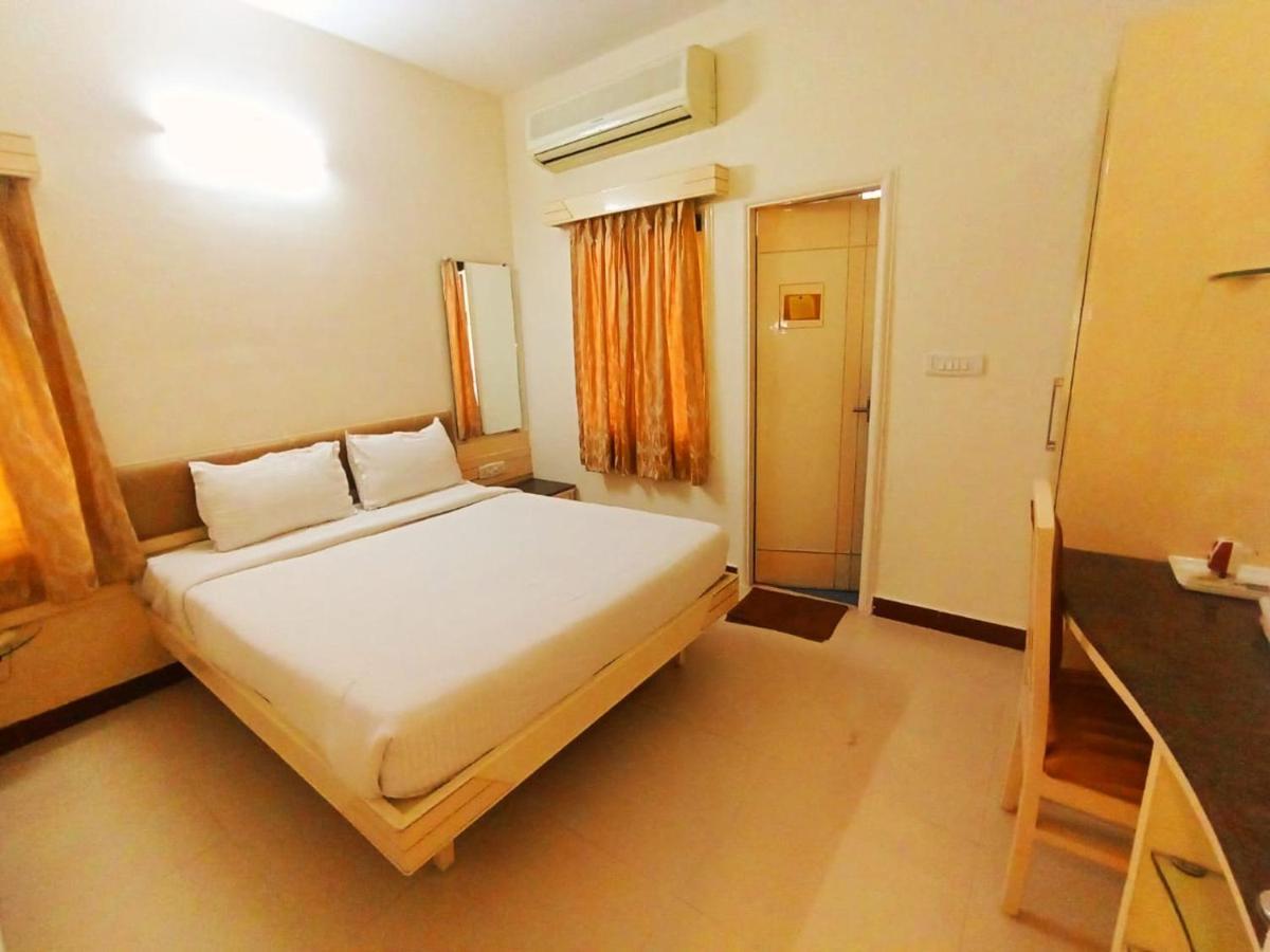 Aishwarya Residency Apartment Tiruvannamalai Exterior photo